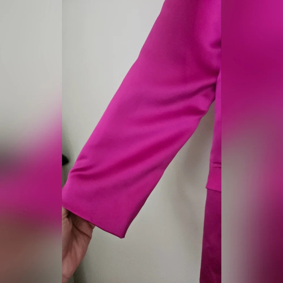 Vintage FARINAE Collections Satin Fushia Blazer. Size medium. - Picture 5 of 9